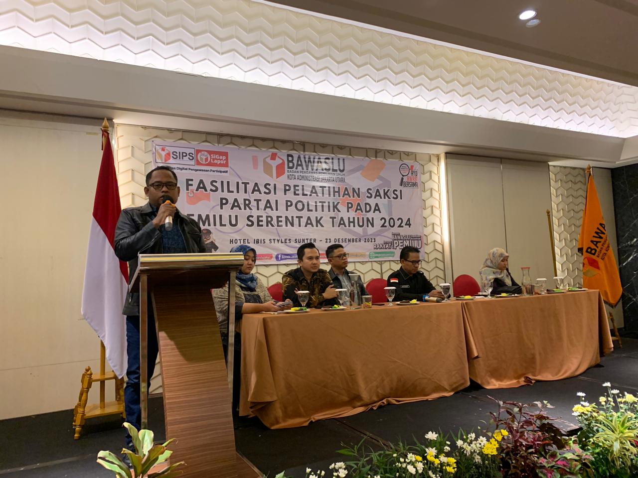 Ketua Bawaslu Jakut dalam acara kegiatan sosialisasi Parpol