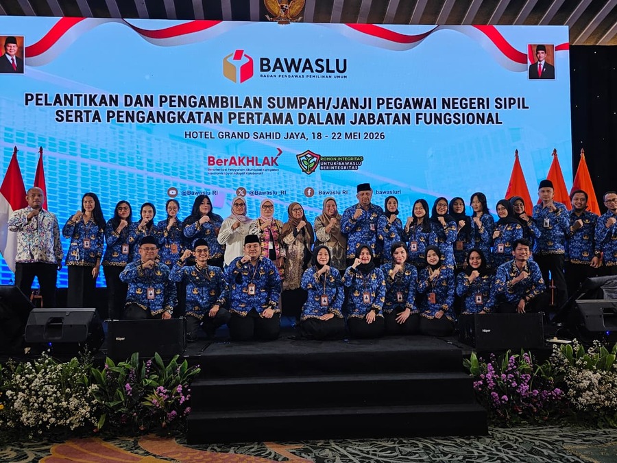 Pelantikan PNS