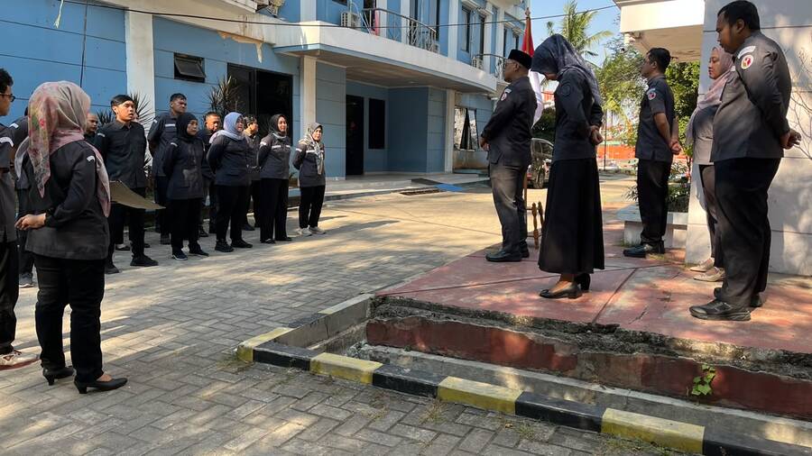 Apel Pagi, 27 Juli