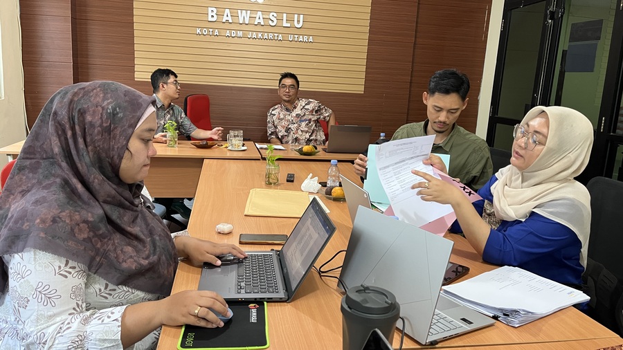 Rapat Kearsipan, 8 Oktober