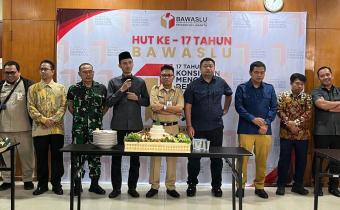 Tasyakuran dan HUT Bawaslu 