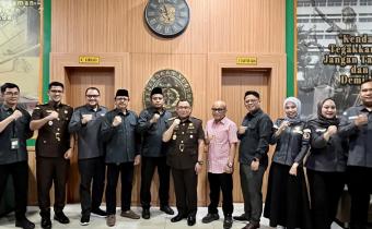 Audiensi Kejari, 2 Juni