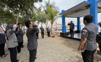 Apel Pagi, 12 Oktober
